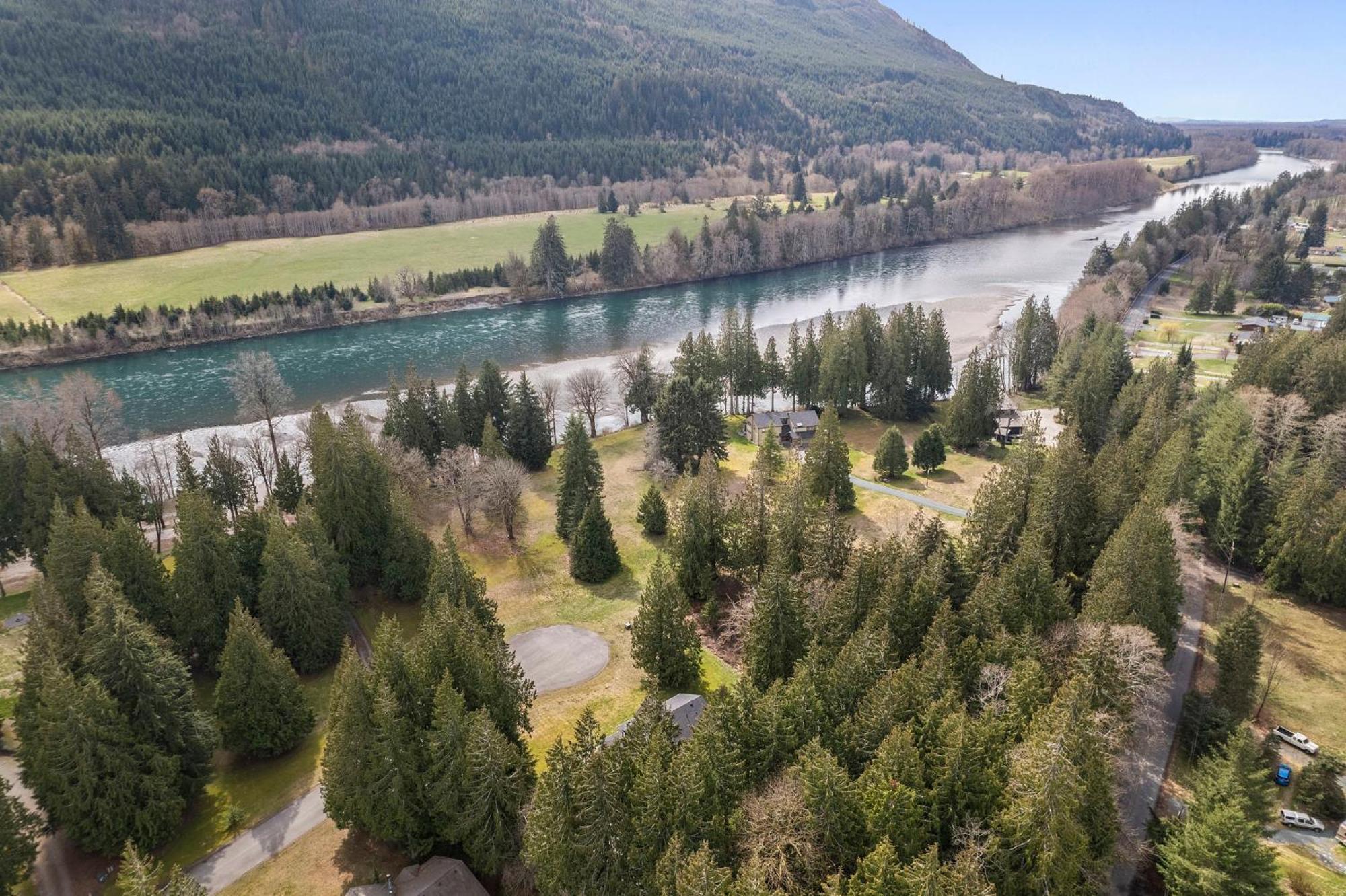 New Skagit Sunset Birdsview, Concrete, Wa Villa Eksteriør bilde